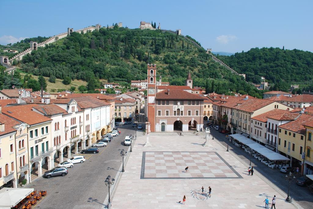 Scalabrini Hotel 3*