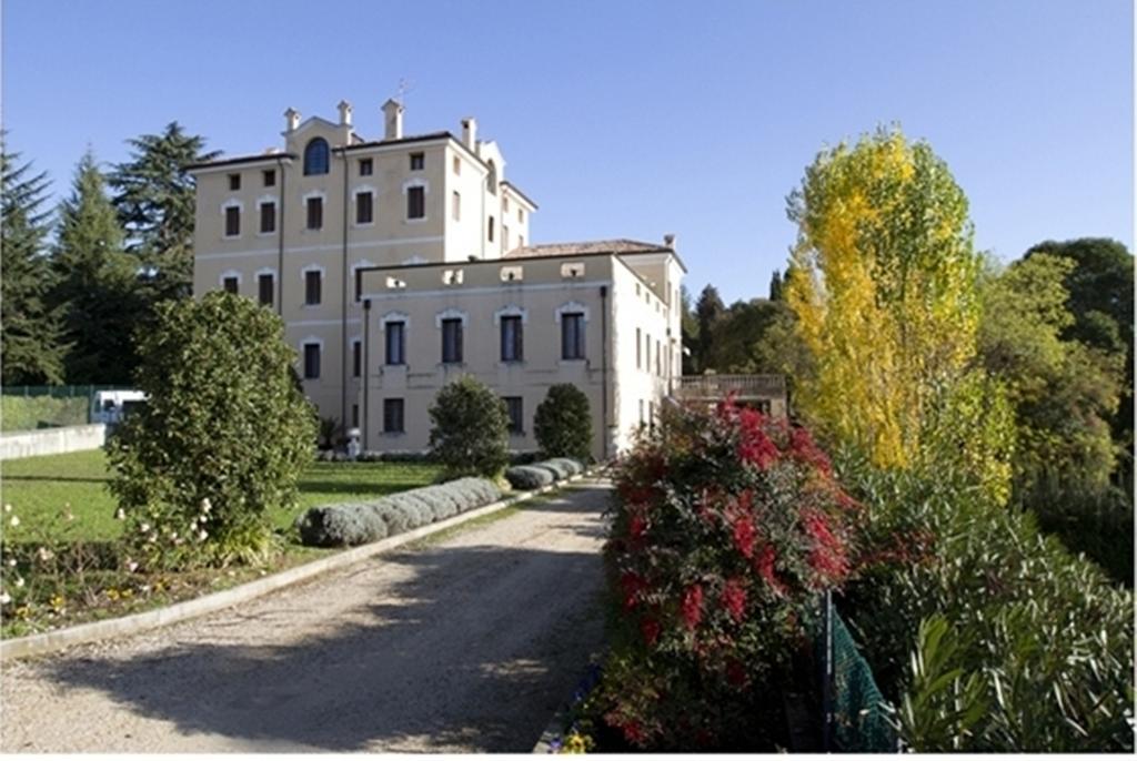 Hotel Scalabrini